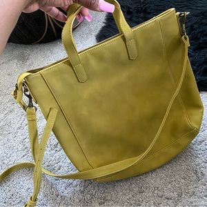 Target brand, medium sized tote bag, only worn once, light green color